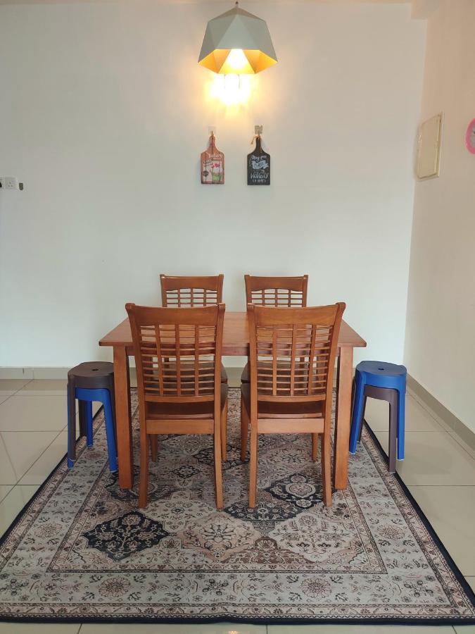 Kaf For Musliim Only With Pool, 3 Bedroom With Aircond, Smartkey Concept, Kids Fun Stay-slideswingtrampoline Perai